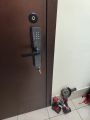 Врезка электронных замков