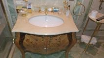 Тумба с накладной раковиной