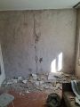Демонтаж штукатурка и обоев. 