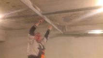 Снятие краски и шпаклевки ручным инструментом