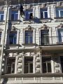 Демонтаж кондиционера с исторического фасада здания на Поварском переулке сентябрь 2022г