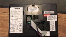 Установка домофона Commax, подключение его к вызывной панели iPanel 2 и к общему подъездному домофону