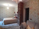 Косметический ремонт комнаты. Установка резных панелей из ясеня