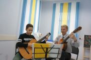 Урок в классе гитары