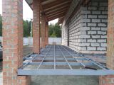 Уличная терасса из металлокаркаса