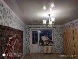 натяжной потолок с потолочными плинтусами

