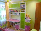 Стол в детскую