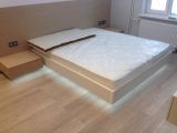 Кровать с светодиодной подсветкой и прикроватными тумбами