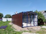 Гараж из металического уголка и профнастила