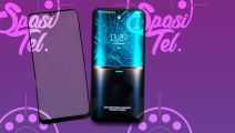 На фото samsung Galaxy M31 после замены разбитого стекла, старое стекло слева
