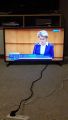 Телевизор поченен стоит на прогоне