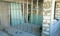 Выставление стены из метало каркаса, после чего будет обшито гкл 