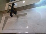 Столешница 150*50 с интегрированной раковиной из керамогранита