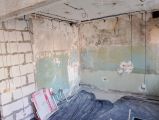 Электромонтаж в трешке 70м2 бетон по материалам 75 т. р. За работу 120т.р., актуально на апрель 26 года. 