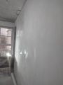 Шпаклёвка стен по сетке под прожектор