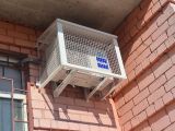 Установка наружного блока кондиционера на антивибрационные проставки