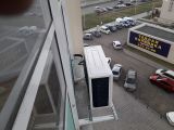 Установлен наружный блок кондиционера за лоджии