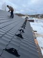 Монтаж снегозадержаний 