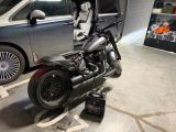 Запуск двигателя мотоцикла Harley-Davidson 