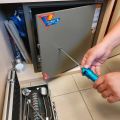 Оказываем профессиональную помощь в вскрытии сейфовых замков.