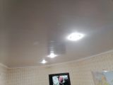 Монтаж ПВХ панелей на потолок, монтаж освещения, монтаж плинтуса потолочного