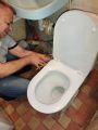 Установка напольного унитаза