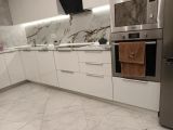 Установка подсветки в рабочей зоне на кухне
