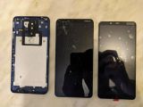 На днях побывала Nokia 3.1 plus был разбит дисплей, поставили хорошую реплику.По качеству ничем не хуже оригинала.
