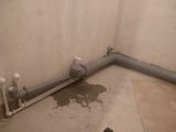 Монтаж труб канализация ванна ,под руковину ,унитаз, отвод на кухню.