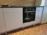 Установка встраиваемой посудомоечной машины в готовую кухню Икея с переделкой шкафов и доработкой коммуникаций. 