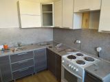 Демонтировали старую кухню и поставили вот такую новую. Фото в процессе работы!