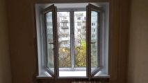 Установка окна из профиля Brugmann 5-камерного под ключ, с 2-камерным стеклопакетом