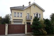 Реализация проекта двухэтажного частного дома из газобетона