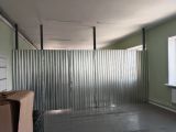 Перегородка в цеху без сварочных работ в помещении