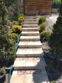 Лестница из природного камня