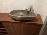 Раковина из камня 
