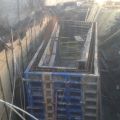 Установка металлической съёмной опалубки при строительстве резервуара