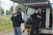 СОС-29 Мы осуществляем транспортировку ограниченных в движении граждан, в Северодвинске и области. Перевозка малоподвижных граждан от кровати до кровати, 
Сопровождение в больнице, поликлинике, Спуск и подъем по этажам, Наличие специального оборудования во время транспортировки. Транспортировка к местам захоронения близких.    
Перевозка в дачные кооперативы. 
Мы работаем для Вас круглосуточно!!! Без выходных и праздников!
 СОС-29 - служба, целью которой является транспортировка мало подвижных граждан, без 