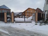 В данном проекте реализовали и установили красивые ворота 