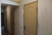 Установка межкомнатных дверей в 3-комнатной квартире на Байкальской
